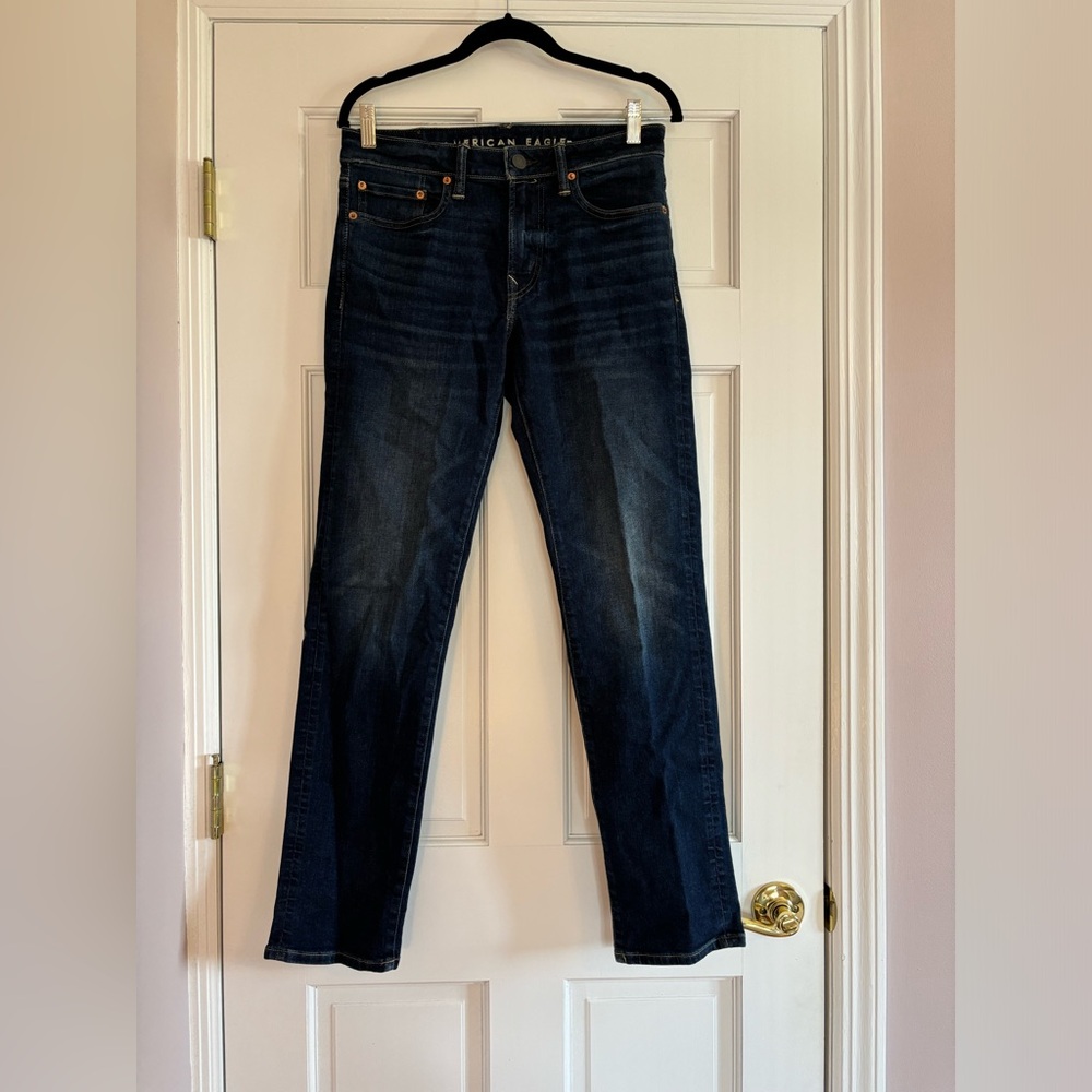 NWT Men’s AE AirFlex+ Slim Straight Jean 30 X 32